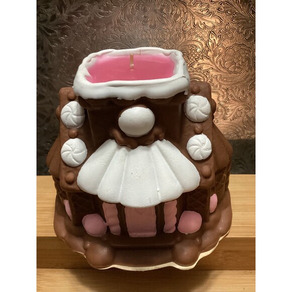 Vintage Avon Gingerbread House Candle Frankincense And Myrrh Fragrance Boxed - Picture 5 of 16